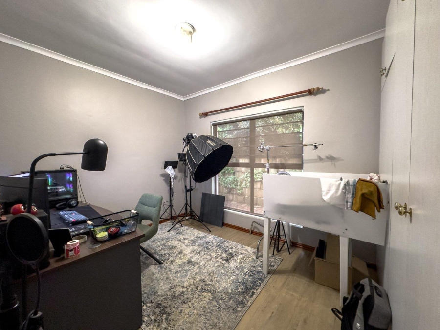 3 Bedroom Property for Sale in Oude Westhof Western Cape